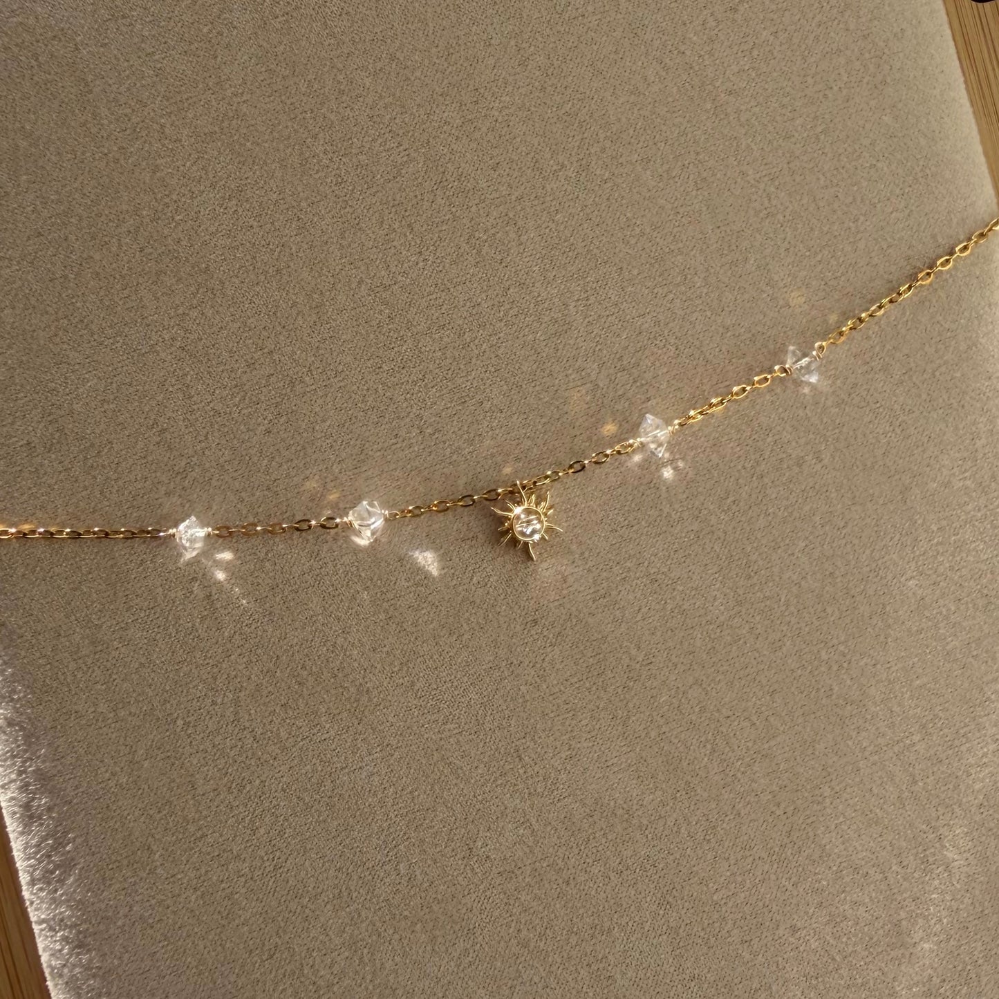 Sun Choker