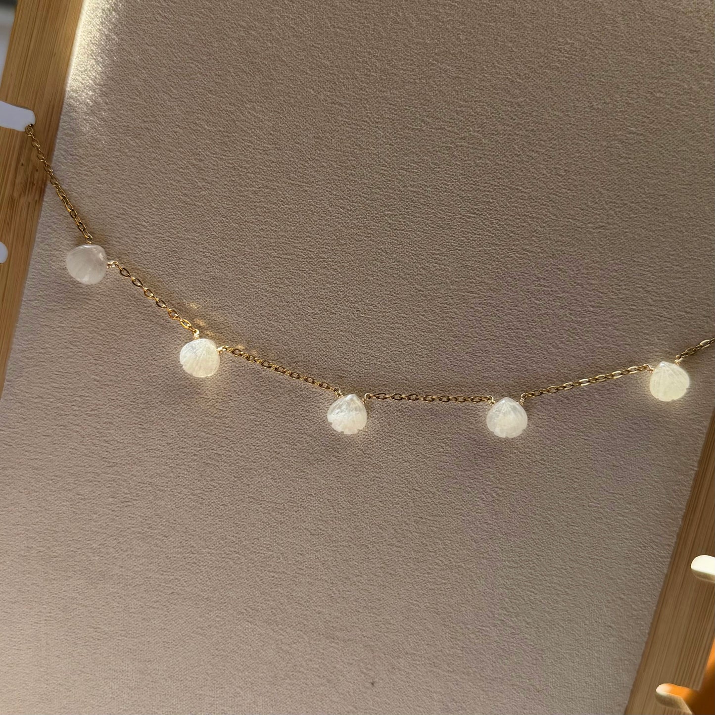 Shell Choker